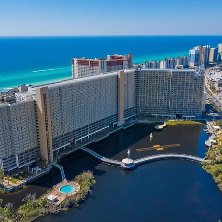 Laketown Wharf #302 By Nautical Properties